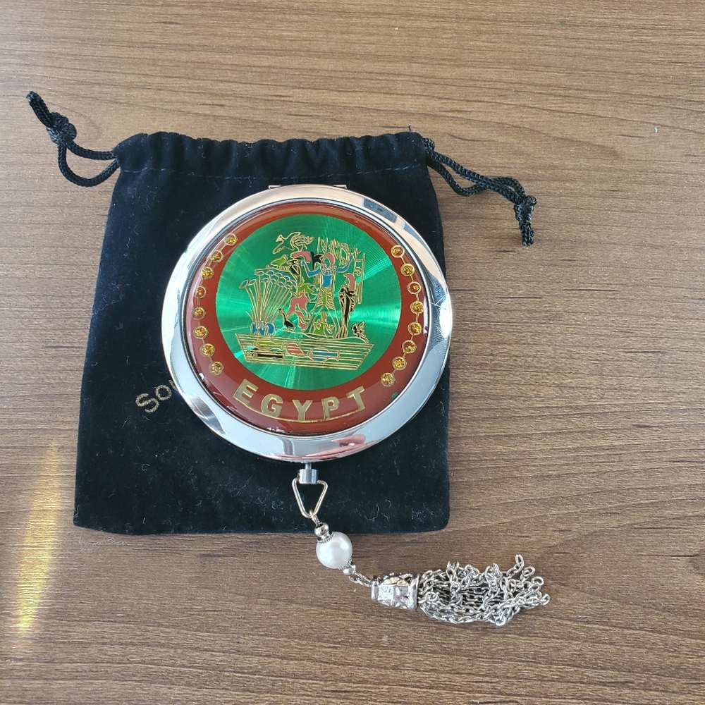NWOT Egyptian Souvenir Makeup Mirror